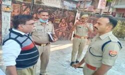 RSS की शाखा पर फेंके सुतली बम-एक फटा, स्वयं सेवक घायल RSS की शाखा पर फेंके सुतली बम-एक फटा, स्वयं सेवक घायल