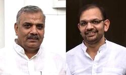 पश्चिमी यूपी के दो वरिष्ठ नेता पहुंचे लखनऊ- हाथों में थामेंगे साईकिल का हैंडल पश्चिमी यूपी के दो वरिष्ठ नेता पहुंचे लखनऊ- हाथों में थामेंगे साईकिल का हैंडल