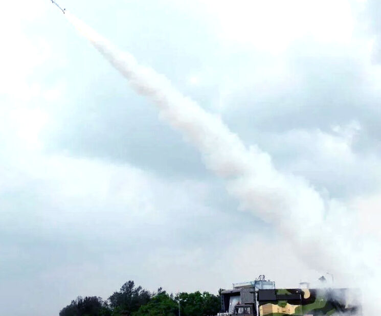 DRDO तथा वायु सेना ने स्वदेशी बम का सफल किया परीक्षण