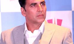 अक्षय कुमार ने अहान शेट्टी की तारीफ अक्षय कुमार ने अहान शेट्टी की तारीफ