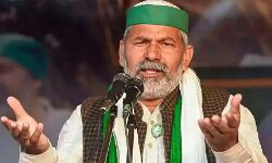 राकेश टिकैत ने बोला हमला- गरीबों की रोटी पर भी पूंजीपतियों का कब्जा राकेश टिकैत ने बोला हमला- गरीबों की रोटी पर भी पूंजीपतियों का कब्जा