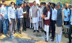 बोले वरुण-किसानों के लिए सरकार के आगे गिड़गिड़ाने की बजाए जाऊंगा कोर्ट बोले वरुण-किसानों के लिए सरकार के आगे गिड़गिड़ाने की बजाए जाऊंगा कोर्ट