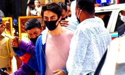 आर्यन खान थोड़ी देर में जेल से बाहर आ सकते हैं आर्यन खान थोड़ी देर में जेल से बाहर आ सकते हैं