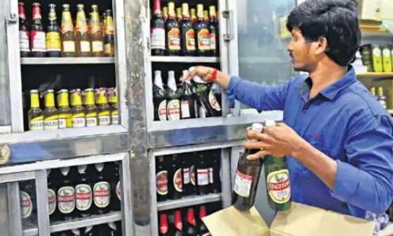पियक्कडों के लिए बुरी, खबर महंगी हो सकती है अब दारू