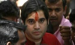 वरुण की सरकार को नसीहत, बोलने से ज्यादा जनता को सुनने की जरूरत