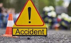 तेज रफ्तार मैजिक से कुचलकर अधिवक्ता की मौत, कई घायल