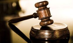 कलक्टर को एक माह के सिविल कारावास की सजा कलक्टर को एक माह के सिविल कारावास की सजा