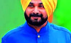 सिद्धू ने चन्नी सरकार से पूछा, बेअदबी और नशे को लेकर अब तक क्या किया