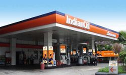 पेट्रोल और डीजल की कीमते लगातार स्थिर - जानिए क्या है आज के दाम पेट्रोल और डीजल की कीमते लगातार स्थिर - जानिए क्या है आज के दाम