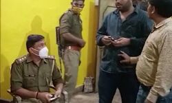 ना गोली ना हथियार- कसम के बलबूते लूटकर ले गया 5 लाख ना गोली ना हथियार- कसम के बलबूते लूटकर ले गया 5 लाख