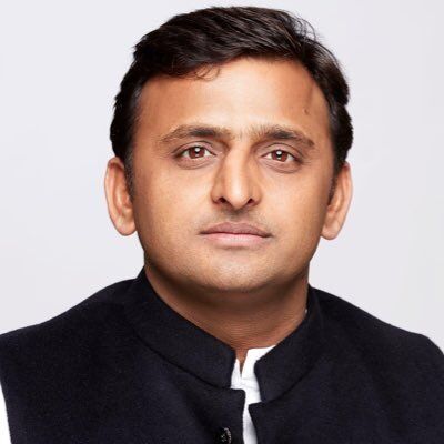 अखिलेश ने साधा भाजपा पर निशाना- बोले निलबंन केवल दिखावटी अखिलेश ने साधा भाजपा पर निशाना- बोले निलबंन केवल दिखावटी