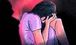 फेसबुक पर हुई दोस्ती किया दुष्कर्म- बनाई अश्लील वीडियो