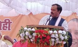 डिप्टी CM ने दी जनपद को तीन परियाजेनाओं की सौगात डिप्टी CM ने दी जनपद को तीन परियाजेनाओं की सौगात