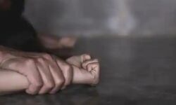 दोबारा संबंध बनाने से किया इंकार तो गैंगरेप पीडिता की वीडियो वायरल दोबारा संबंध बनाने से किया इंकार तो गैंगरेप पीडिता की वीडियो वायरल