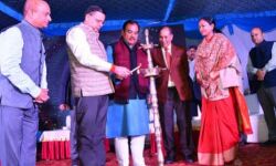 उत्तराखण्ड जल विद्युत निगम के स्थापना दिवस समारोह में धामी हुए शामिल उत्तराखण्ड जल विद्युत निगम के स्थापना दिवस समारोह में धामी हुए शामिल