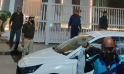 भरभराकर गिरी निर्माणाधीन इमारत-दबे कई मजदूर, हुई मौत भरभराकर गिरी निर्माणाधीन इमारत-दबे कई मजदूर, हुई मौत