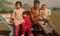 धर्मेंद्र की गोद में छोटे बच्चे की तस्वीर वायरल- पहचानिये है कौन-सा एक्टर धर्मेंद्र की गोद में छोटे बच्चे की तस्वीर वायरल- पहचानिये है कौन-सा एक्टर