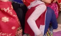 2 दिन से लापता युवती पेड़ से लटकी मिली-मचा कोहराम 2 दिन से लापता युवती पेड़ से लटकी मिली-मचा कोहराम