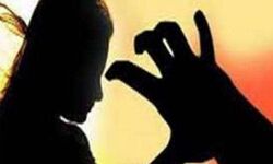 महिला पहलवान का मुंह दबाया, ले गया खेत में, दुष्कर्म की कोशिश महिला पहलवान का मुंह दबाया, ले गया खेत में, दुष्कर्म की कोशिश