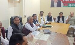 पहली वोटों के मुकाबले अब मतदाताओं का कम होना संदेहास्पद-प्रमोद पहली वोटों के मुकाबले अब मतदाताओं का कम होना संदेहास्पद-प्रमोद