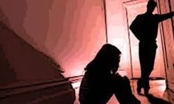 किशोर के हत्यारोपी को मिली उम्रकैद, 40 हजार का जुर्माना किशोर के हत्यारोपी को मिली उम्रकैद, 40 हजार का जुर्माना