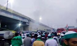 आंदोलन का एक वर्ष पूर्ण- गाजीपुर बॉर्डर पर किसानों ने मनाया जश्न आंदोलन का एक वर्ष पूर्ण- गाजीपुर बॉर्डर पर किसानों ने मनाया जश्न