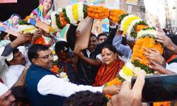 राजे धार्मिक यात्रा के लिए सलेमाबाद पहुंची राजे धार्मिक यात्रा के लिए सलेमाबाद पहुंची