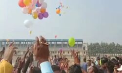 केंद्रीय मंत्री द्वारा छोड़े गए गुब्बारे की चपेट में आकर 4 बच्चे झुलसे केंद्रीय मंत्री द्वारा छोड़े गए गुब्बारे की चपेट में आकर 4 बच्चे झुलसे