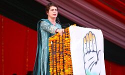BJP की लूट नीति को खत्म कर विकास करेगी कांग्रेस-प्रियंका BJP की लूट नीति को खत्म कर विकास करेगी कांग्रेस-प्रियंका