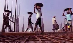निर्माण कार्यों पर लगाई रोक-श्रमिकों को मिलेंगे 5-5 हजार निर्माण कार्यों पर लगाई रोक-श्रमिकों को मिलेंगे 5-5 हजार