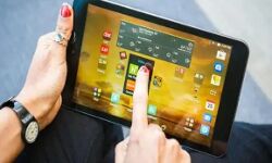 लो जी खत्म हुआ इंतजार-इसी महीने मिलने लगेंगे स्मार्टफोन एवं टेबलेट लो जी खत्म हुआ इंतजार-इसी महीने मिलने लगेंगे स्मार्टफोन एवं टेबलेट