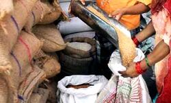 अगले महीने से होगी बल्ले बल्ले-सरकार मुफ्त में देगी दोगुना राशन अगले महीने से होगी बल्ले बल्ले-सरकार मुफ्त में देगी दोगुना राशन