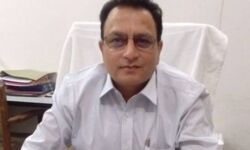 UPTET पेपर लीक मामला-परीक्षा नियामक प्राधिकारी निलंबित UPTET पेपर लीक मामला-परीक्षा नियामक प्राधिकारी निलंबित