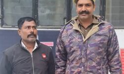 छात्रा से छेड़खानी के आरोपी शिक्षक को महिलाओं ने जमकर पीटा