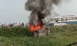 लखीमपुर खीरी हिंसा- पांच आरोपियों के मोबाइल बरामद लखीमपुर खीरी हिंसा- पांच आरोपियों के मोबाइल बरामद