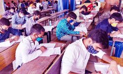 PM की रैली ने बदल दिया छात्र छात्राओं का परीक्षा केंद्र PM की रैली ने बदल दिया छात्र छात्राओं का परीक्षा केंद्र