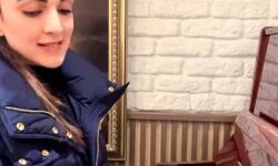 अभिनेत्री ने की पोस्ट शेयर- फैन बोला बजाना नही आता तो बजा क्यों रही हो