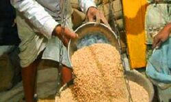 खुशखबरी: कल से होगा राशन वितरण, जानिए क्या-क्या मिलेगा खुशखबरी: कल से होगा राशन वितरण, जानिए क्या-क्या मिलेगा