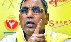 सरकार आई तो पांच साल बिजली फ्रीः ओमप्रकाश सरकार आई तो पांच साल बिजली फ्रीः ओमप्रकाश