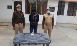 बाबरी पुलिस ने इनामी लुटेरा को दबोचकर भेजा बडे़घर