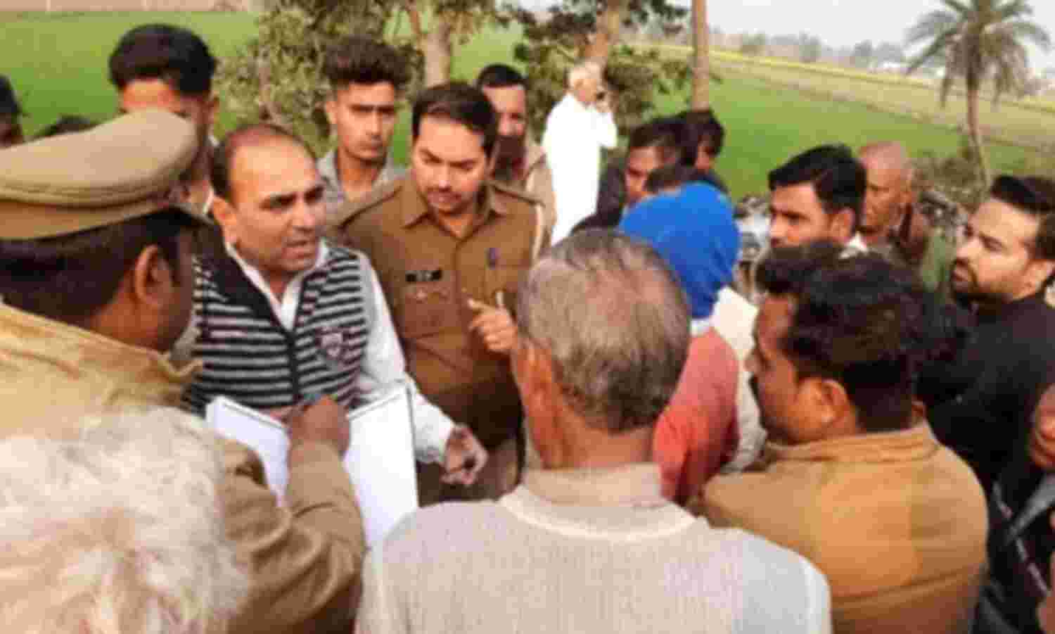 महिलाएं हुई खूंखार- किसान पर बरसाई गोलियां- बोली और करेंगे अभी हत्या
