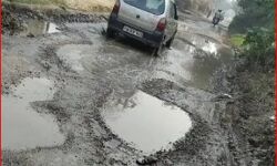 ना प्रस्ताव और ना ही टेंडर का झंझट- अब मशीन भरेगी सड़क के गड्ढे