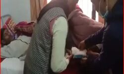 प्रेमिका के अपहरण में बाधक बने पिता पर सिरफिरे आशिक का फावडे से हमला प्रेमिका के अपहरण में बाधक बने पिता पर सिरफिरे आशिक का फावडे से हमला