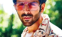 दिल्ली की सर्दी देख कार्तिक आर्यन हुए हैरान दिल्ली की सर्दी देख कार्तिक आर्यन हुए हैरान