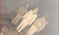 बेरोजगारी से परेशान युवक ने ट्रेन के आगे कूदकर दे दी जान बेरोजगारी से परेशान युवक ने ट्रेन के आगे कूदकर दे दी जान