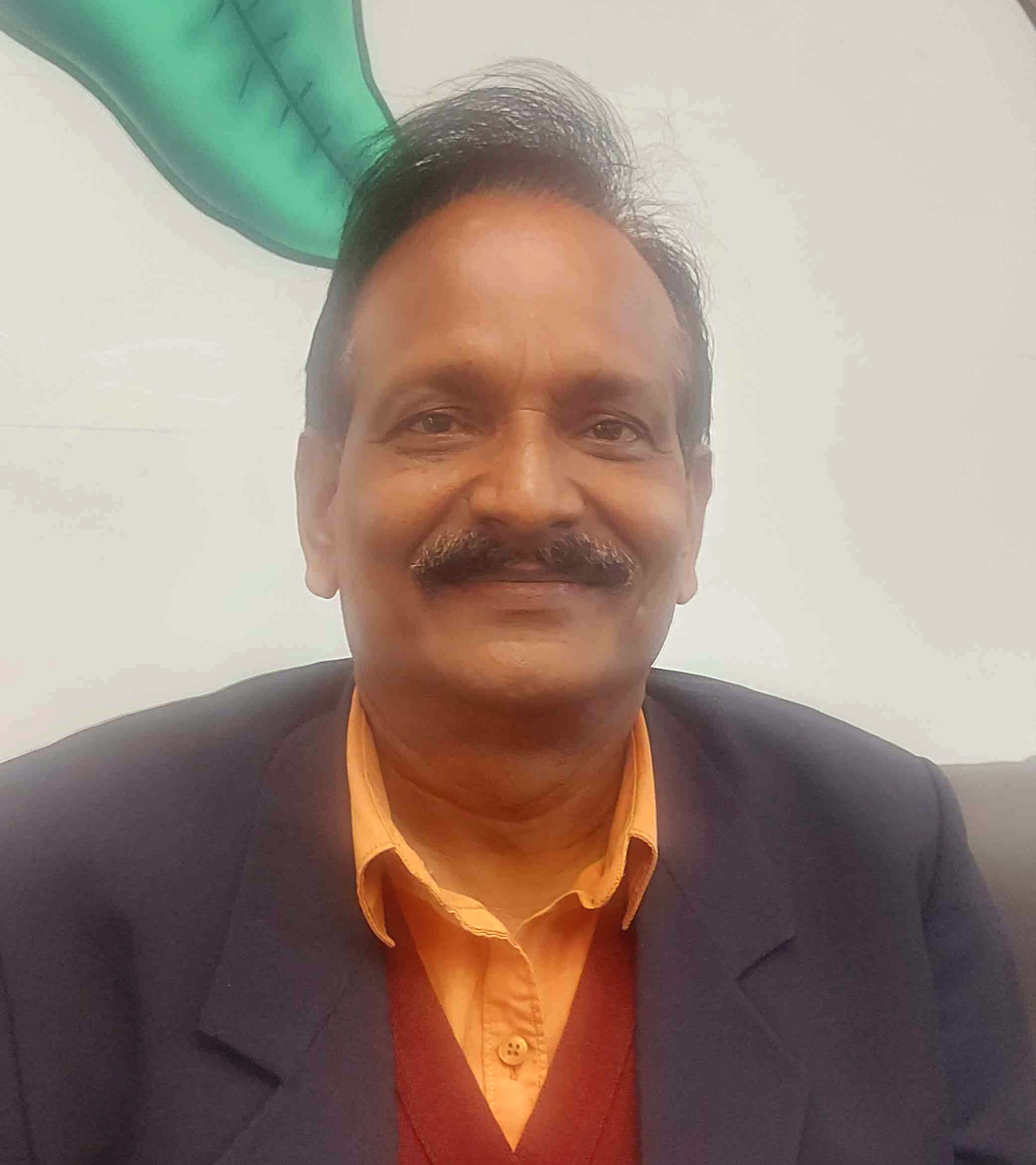 लक्ष्मण ने जब जानी पानी की अहमियत तो अब करते हैं बचत लक्ष्मण ने जब जानी पानी की अहमियत तो अब करते हैं बचत