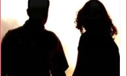 थाने में हुई पंचायत के बाद प्रेमी के साथ चली गई दो बच्चों की मां थाने में हुई पंचायत के बाद प्रेमी के साथ चली गई दो बच्चों की मां