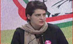 अयोध्या में चंदा घोटाले के बाद अब हडपी जा रही जमीन-प्रियंका अयोध्या में चंदा घोटाले के बाद अब हडपी जा रही जमीन-प्रियंका