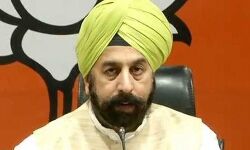 बीजेपी नेता ने पाकिस्तानी पीएम इमरान खान से की ये मांग बीजेपी नेता ने पाकिस्तानी पीएम इमरान खान से की ये मांग