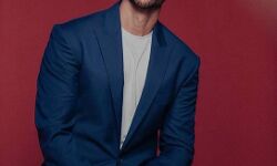 ऋतिक रौशन के साथ फाइटर में काम करेंगे ये अभिनेता ऋतिक रौशन के साथ फाइटर में काम करेंगे ये अभिनेता